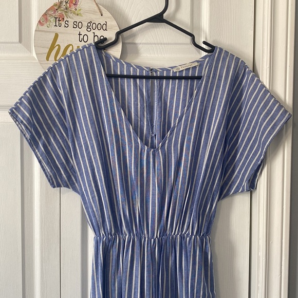 Blue/white pant suit - Picture 2 of 7